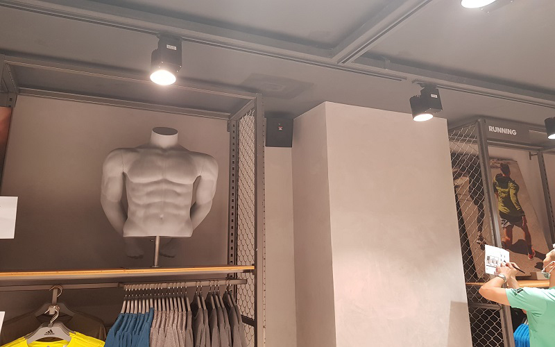 loa cho shop thời trang.